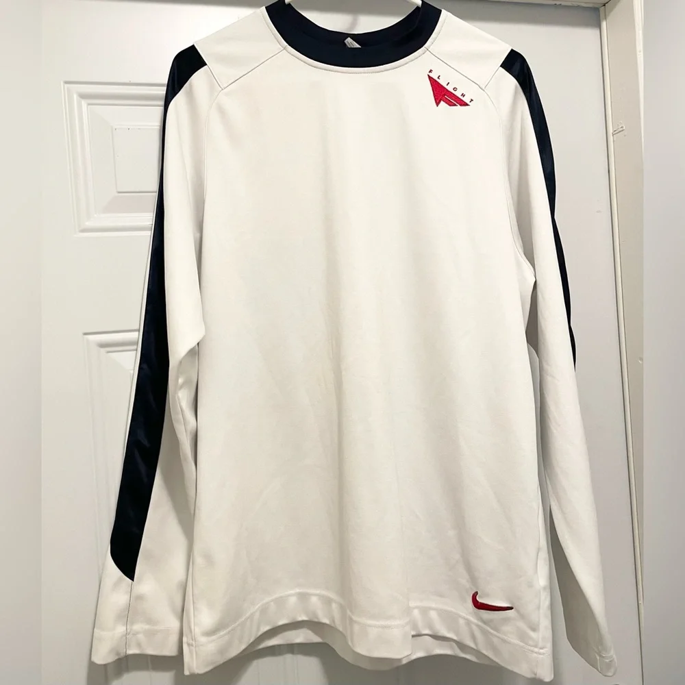 Vintage Nike White Flight Logo Embroidered Swoosh